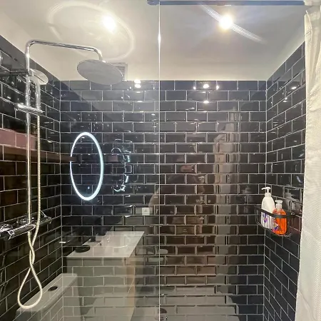 Victoria 2 Pers Parcheggio Ac Wifi Appartement