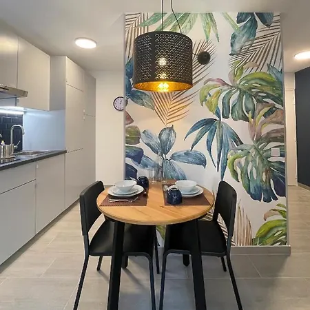 Victoria 2 Pers Parcheggio Ac Wifi Apartment